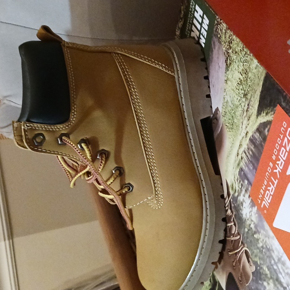 NIB Hiking Boots Men's sz 7, for women too - Picture 8 of 15